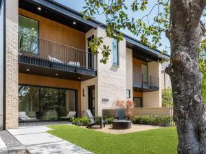 MLS #21352172 image #0