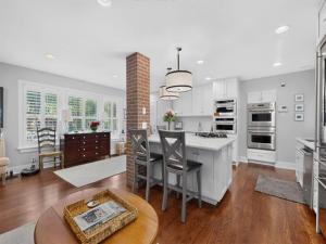 MLS #21353442 image #0