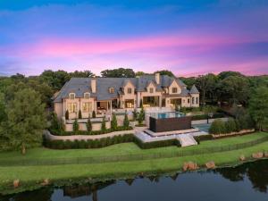 MLS #21353633 image #0