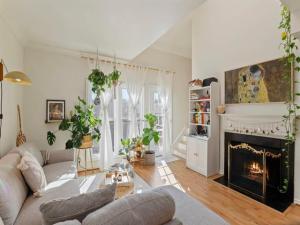 MLS #21353649 image #0