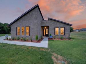 MLS #21353785 image #0