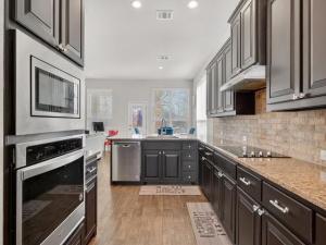 MLS #21353959 image #0