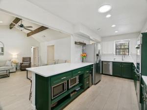 MLS #21354530 image #0