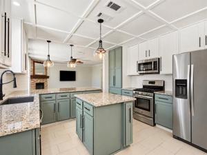 MLS #21355543 image #0