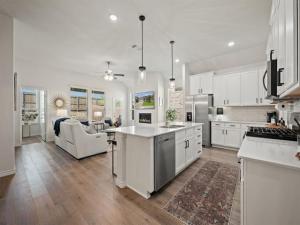 MLS #21356463 image #0