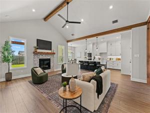 MLS #21359610 image #0