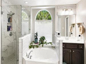 MLS #21359666 image #0