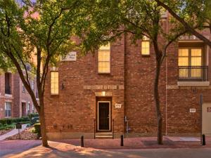 MLS #21361232 image #0