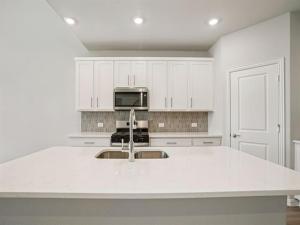 MLS #21362577 image #0