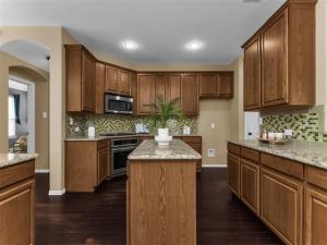 MLS #21362863 image #0