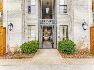 MLS #21363298 image #0