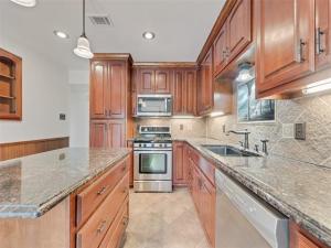 MLS #21364402 image #0