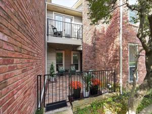 MLS #21364539 image #0