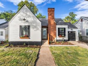 MLS #21364696 image #0