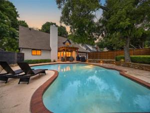 MLS #21365295 image #0