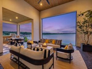 MLS #21365349 image #0