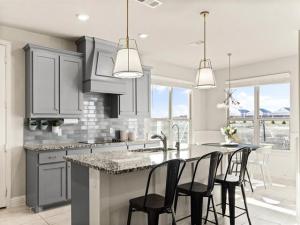 MLS #21365397 image #0