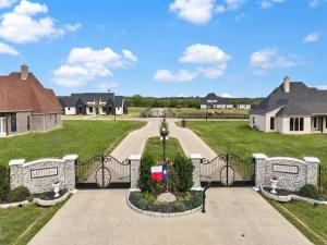 MLS #21365755 image #0