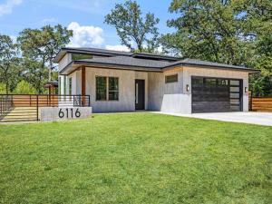 MLS #21365802 image #0