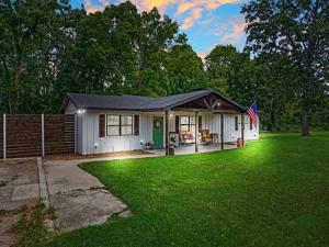 MLS #21366416 image #0