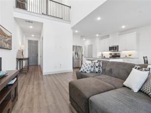MLS #21366544 image #0