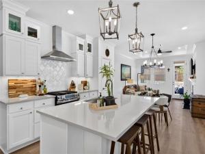 MLS #21367095 image #0