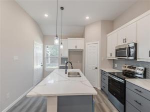 MLS #21367588 image #0