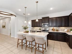 MLS #21368953 image #0