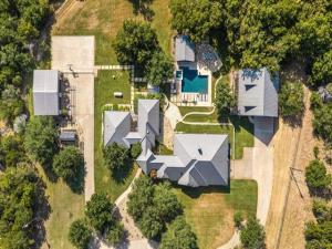MLS #21369128 image #0