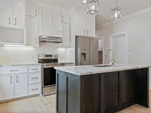 MLS #21369581 image #0