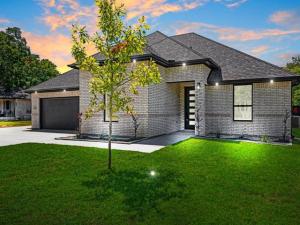 MLS #21369601 image #0