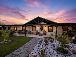 MLS #21369674 image #0