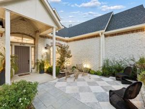 MLS #21370393 image #0