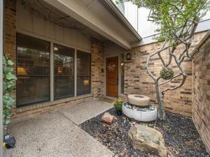 MLS #21370413 image #0