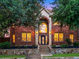 MLS #21370415 image #0