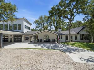 MLS #21370683 image #0