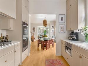 MLS #21372524 image #0