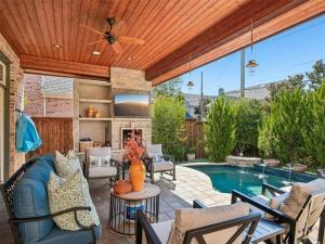 MLS #21372986 image #0