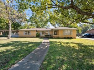 MLS #21373702 image #0