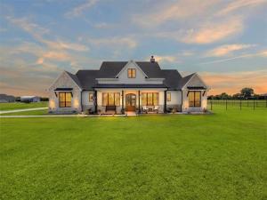 MLS #21373805 image #0