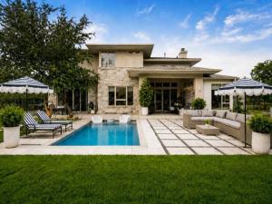 MLS #21373970 image #0