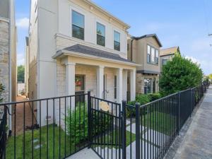 MLS #21374612 image #0