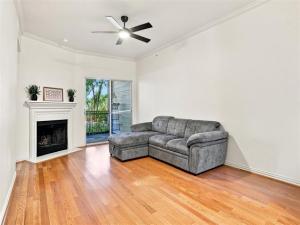 MLS #21374647 image #0
