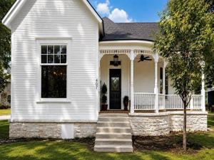 MLS #21375344 image #0
