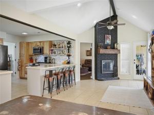 MLS #21376014 image #0