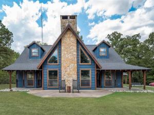 MLS #21376123 image #0