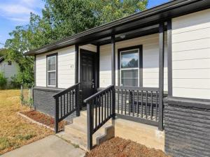 MLS #21377362 image #0