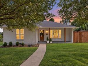 MLS #21377806 image #0