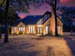 MLS #21378107 image #0