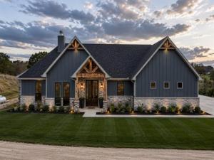 MLS #21378442 image #0